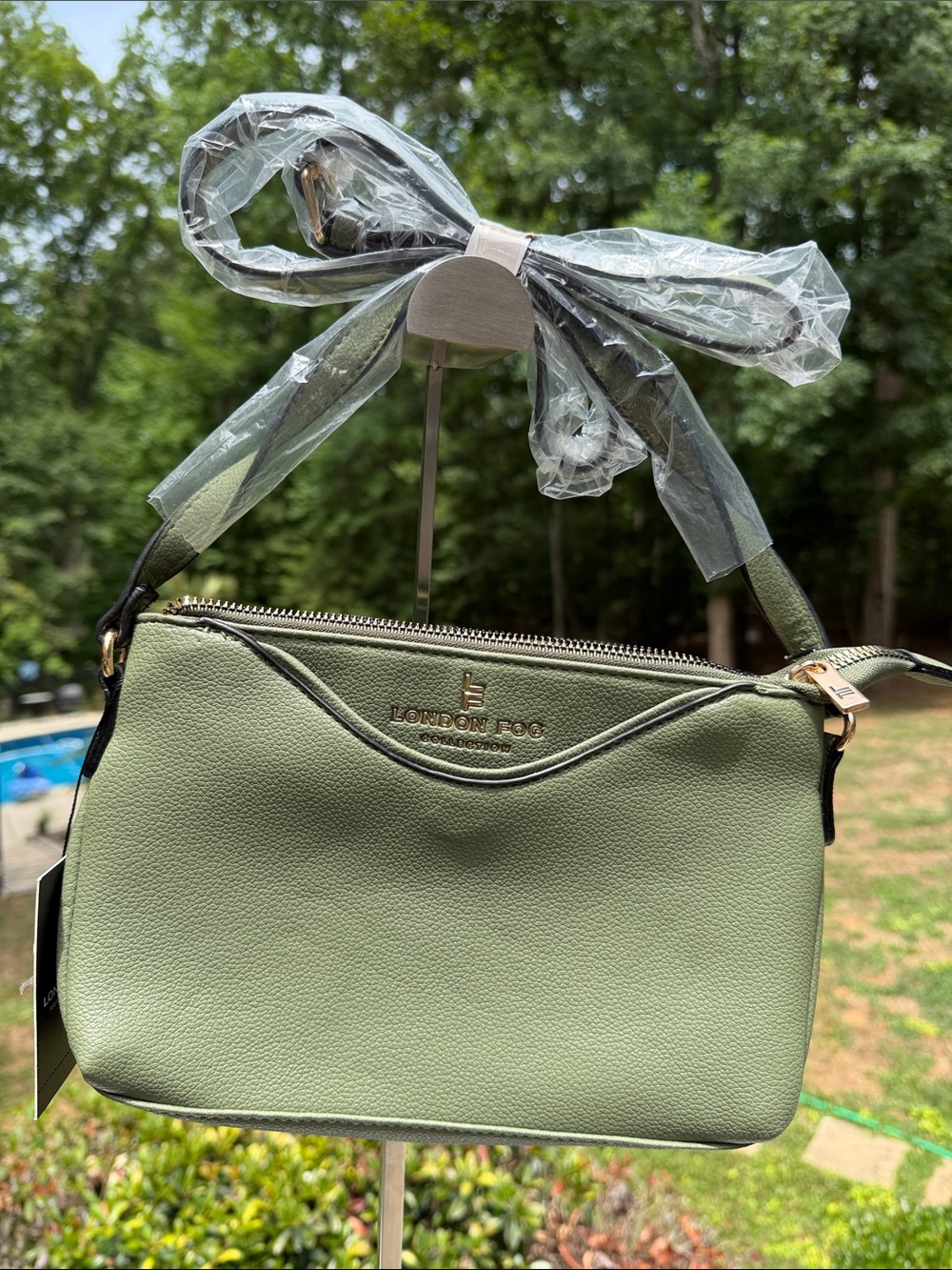 London Fog Bella Pebble Leather Crossbody Bag
Olive NWT